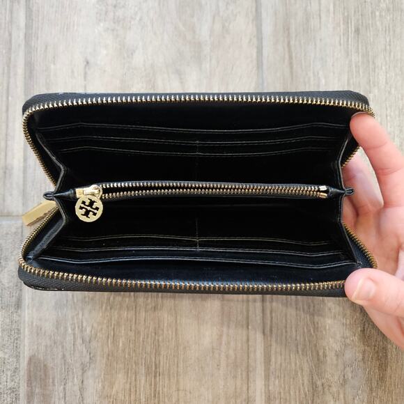 Tory Burch Patent Leather Emerson Logo Zip-Around Wallet Black Embossed Timeless - Picture 8 of 14